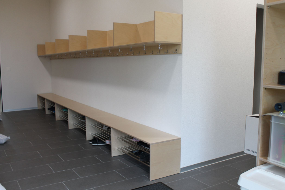 Garderobe Tagesschule Fraubrunnen